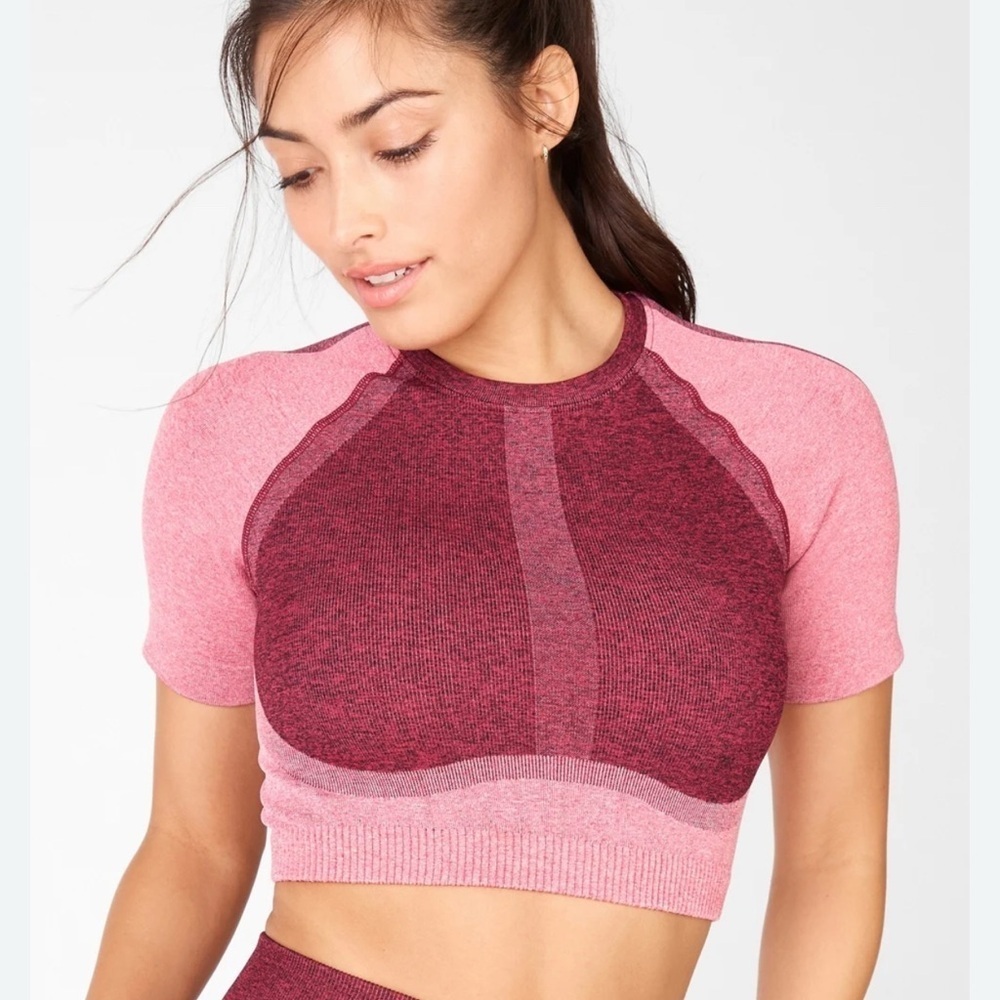 Fabletics NWTS Helena Crop Top. Sz Medium